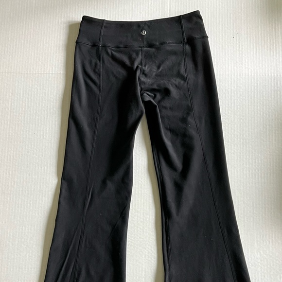 Reversible Lululemon Groove Pant - Picture 8 of 13